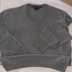 Gap Grey V Neck Sweater
